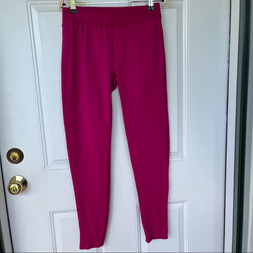 •Piphany• Manhattan Skinny Fit Pants in Raspberry - Size Small